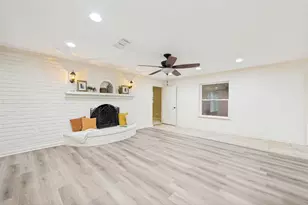 849 Wheelwood Dr, Hurst, TX 76053 - Photo 9