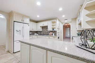 849 Wheelwood Drive, Hurst, TX 76053 - Photo 11