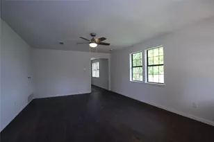 106 Austin St, Alvarado, TX 76009 - Photo 3