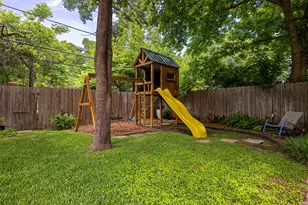 10405 Lake Gardens Dr, Dallas, TX 75218 - Photo 31