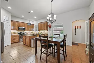 931 White Marlin Dr, Burleson, TX 76028 - Photo 9