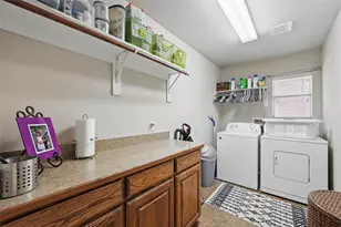 931 White Marlin Dr, Burleson, TX 76028 - Photo 21