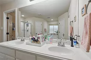 931 White Marlin Dr, Burleson, TX 76028 - Photo 19