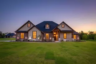 612 Winkler Wy, Springtown, TX 76082 - Photo 1