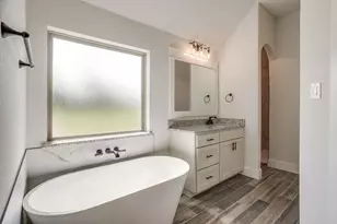612 Winkler Wy, Springtown, TX 76082 - Photo 15