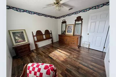 300 Denton Court, Collinsville, TX 76233 - Photo 21