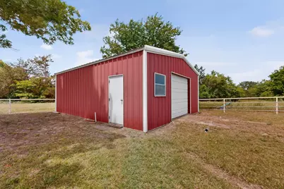 1391 Fm 3427, Greenville, TX 75401 - Photo 31
