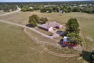 1391 Fm 3427, Greenville, TX 75401 - Photo 39