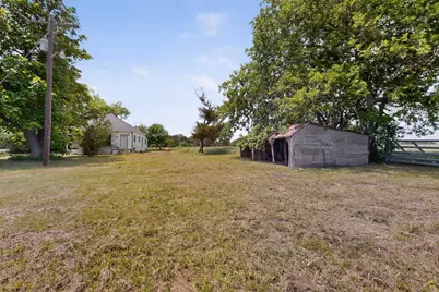 1391 Fm 3427, Greenville, TX 75401 - Photo 33