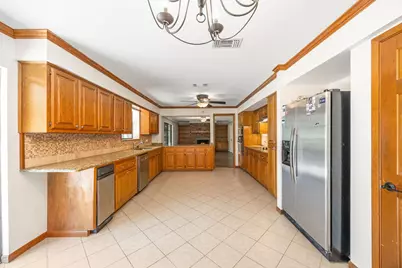 612 Doaks Drive, Runaway Bay, TX 76426 - Photo 9