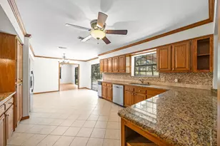 612 Doaks Dr, Runaway Bay, TX 76426 - Photo 11