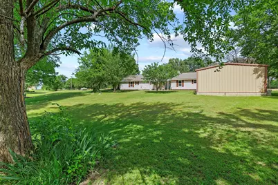 3353 County Road 2130, Telephone, TX 75488 - Photo 33