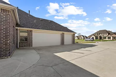 8295 Honeywell Avenue, Greenville, TX 75402 - Photo 37