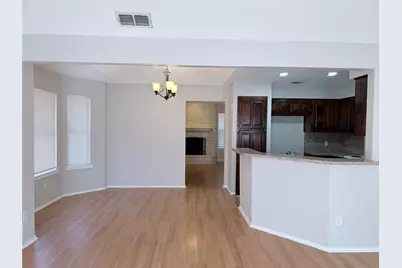 918 Gwinnett Circle, Arlington, TX 76017 - Photo 7