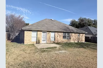 918 Gwinnett Circle, Arlington, TX 76017 - Photo 9