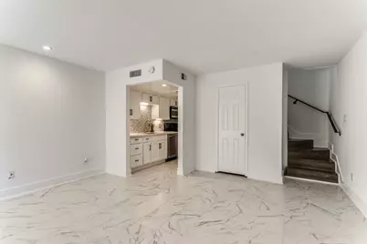 2725 Hood Street #110, Dallas, TX 75219 - Photo 5