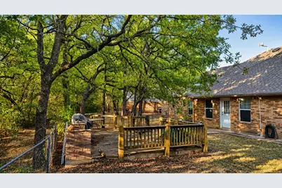 1984 Sunflower Road, Paradise, TX 76073 - Photo 31