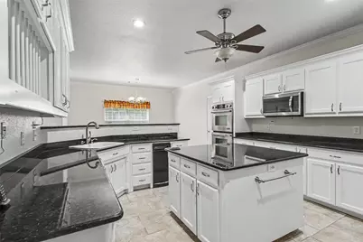 1984 Sunflower Road, Paradise, TX 76073 - Photo 15