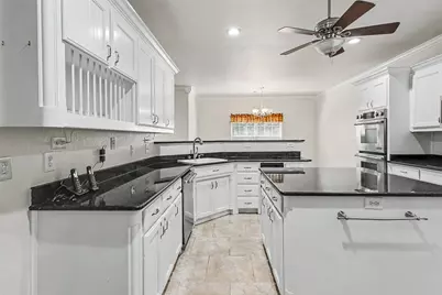 1984 Sunflower Road, Paradise, TX 76073 - Photo 13