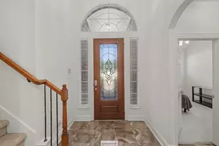 9895 Carriage Hill Ln, Frisco, TX 75035 - Photo 5