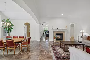 9895 Carriage Hill Ln, Frisco, TX 75035 - Photo 11
