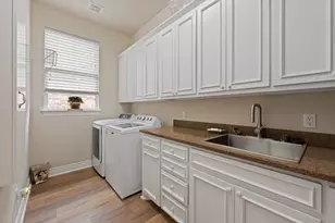 2705 Harborside Dr, Granbury, TX 76048 - Photo 23