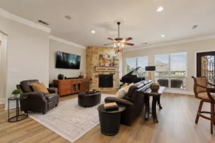 2705 Harborside Dr, Granbury, TX 76048 - Photo 11