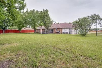 3323 Dasher Street, Lancaster, TX 75146 - Photo 33