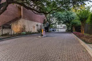 1500 Pecos St, Dallas, TX 75204 - Photo 33