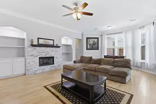 3529 Stone Creek Ln S, Fort Worth, TX 76137 - Photo 13