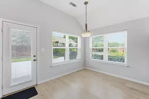 3529 Stone Creek Ln S, Fort Worth, TX 76137 - Photo 13