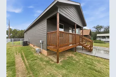 919 Arkansas River Drive, Granbury, TX 76048 - Photo 7