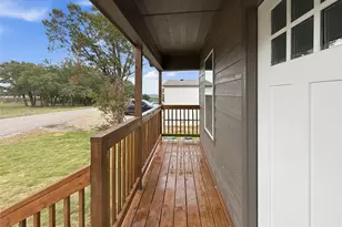 919 Arkansas River Dr, Granbury, TX 76048 - Photo 9