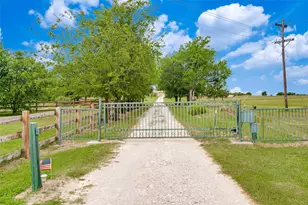 13647 FM 407, Justin, TX 76247 - Photo 5