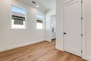 2422 Jeffries St, Dallas, TX 75215 - Photo 23
