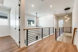 2422 Jeffries St, Dallas, TX 75215 - Photo 9