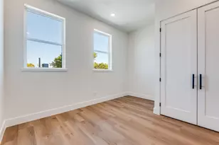 2422 Jeffries St, Dallas, TX 75215 - Photo 21