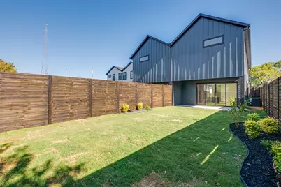 2422 Jeffries Street, Dallas, TX 75215 - Photo 27