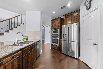 5776 Civetta Court, Frisco, TX 75035 - Photo 9