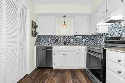 5918 Twin Willows Drive, Arlington, TX 76017 - Photo 11
