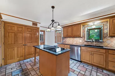 6903 Vivian Avenue, Dallas, TX 75223 - Photo 19
