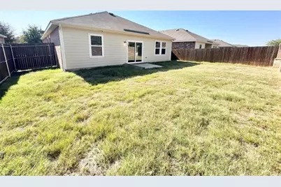 421 Starboard Drive, Crowley, TX 76036 - Photo 13