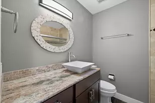 2715 Green Oaks Blvd, Arlington, TX 76017 - Photo 29