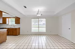 508 Stony Creek Dr, DeSoto, TX 75115 - Photo 11