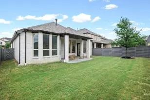 604 Oakmoss St, Little Elm, TX 76227 - Photo 25