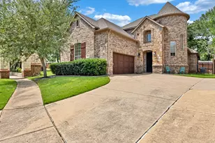 7401 Park Pl Dr, North Richland Hills, TX 76182 - Photo 1