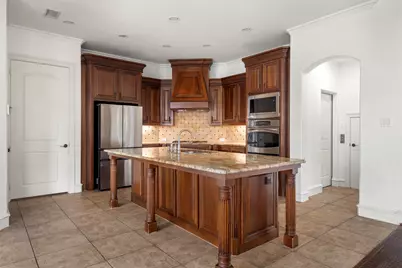 11292 Berkeley Hall Lane, Frisco, TX 75033 - Photo 7