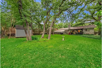2908 Nancy Circle, Arlington, TX 76013 - Photo 27