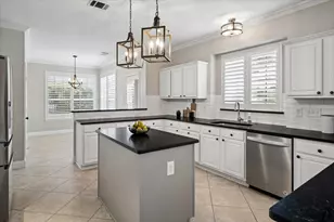 821 Palm Desert Dr, Garland, TX 75044 - Photo 11