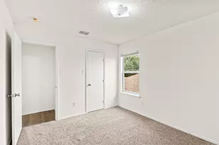 312 Elk Run Dr, Fort Worth, TX 76140 - Photo 23